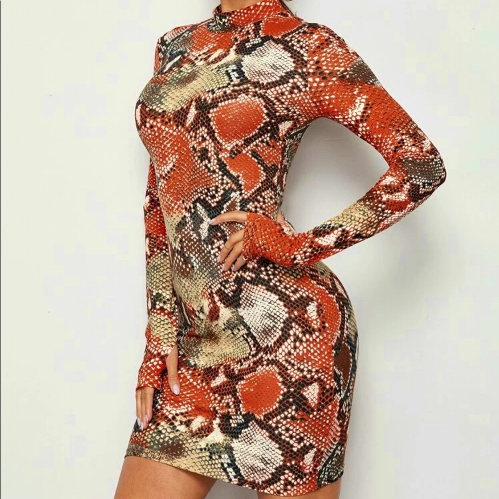 Mock-Neck Snakeskin Pattern Bodycon Dress